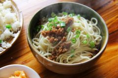 加面条和饺子皮的韧性 